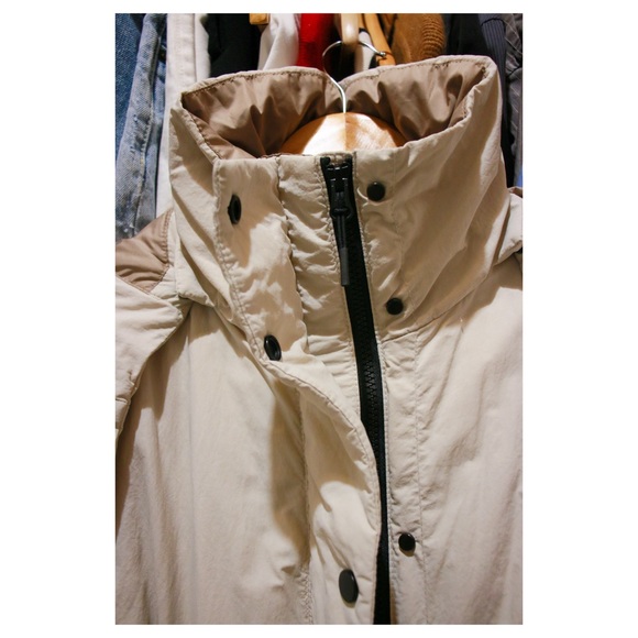 Everlane Duvet Puffer - Cream Puffer Jacket - Picture 4 of 16